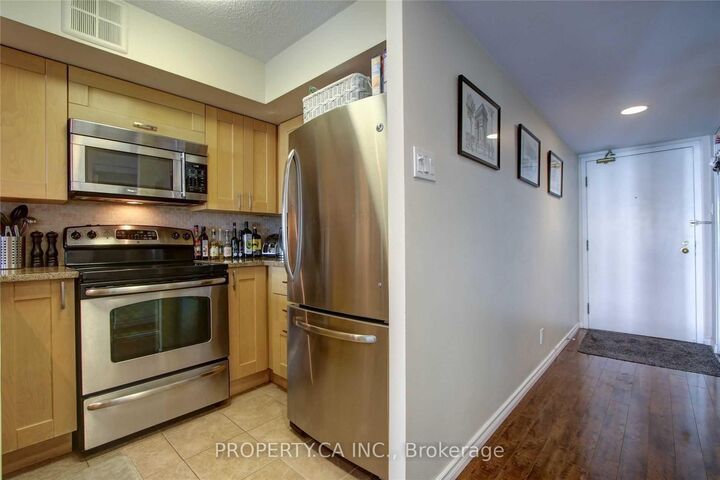 Property Photo:  92 King Street E 606  ON M5C 2V8 