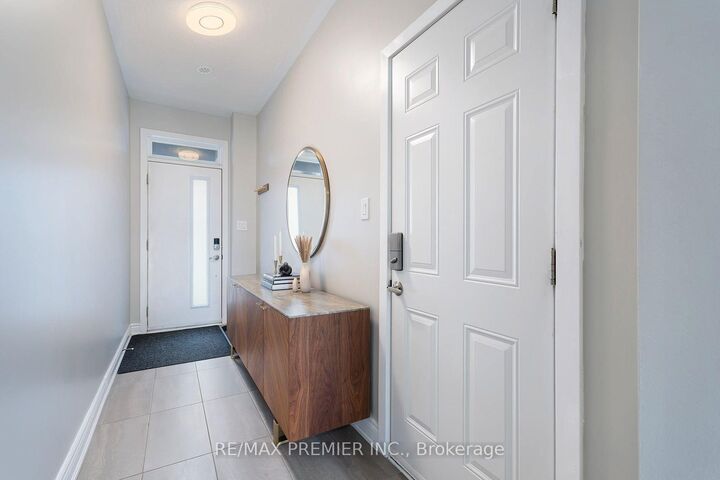 Property Photo:  34 Dalhousie Street  ON L4L 0L6 