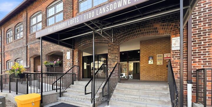 Property Photo:  1100 Lansdowne Avenue 201  ON M6H 4K1 