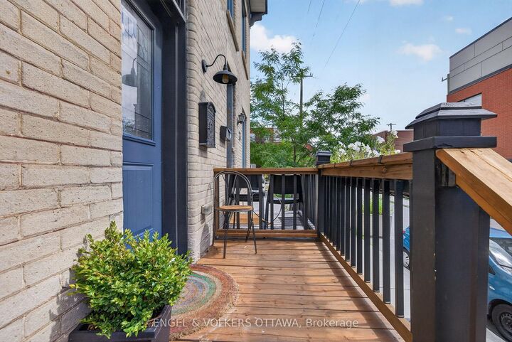Property Photo: 75 Eccles Street ON K1R 6S5