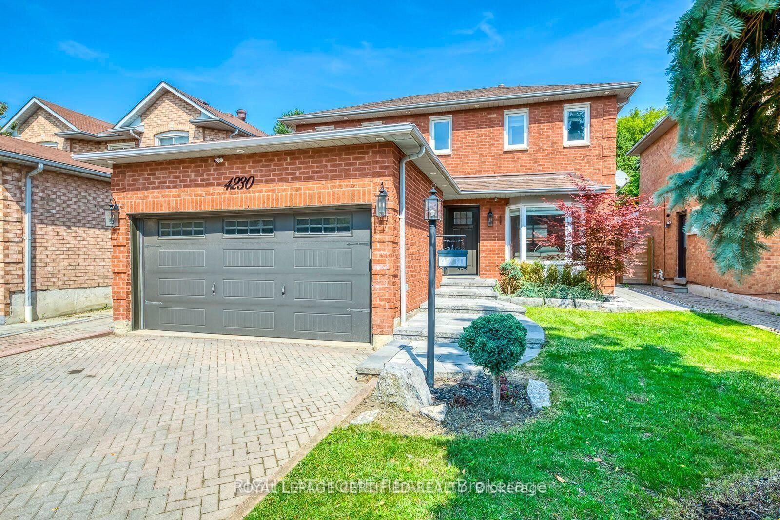 Property Photo:  4230 Credit Pointe Drive Bsmt  ON L5M 3K2 