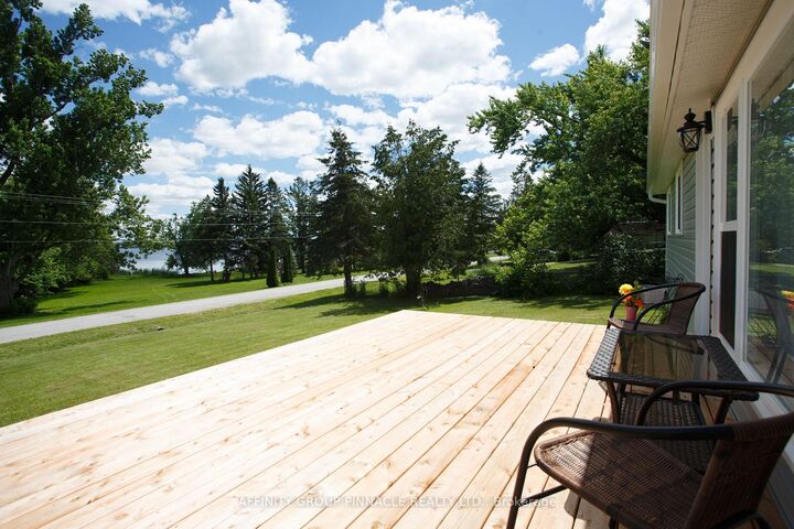 Property Photo:  105 Victoria Drive  ON K0M 1G0 