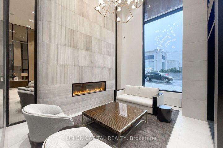 Property Photo: 2020 Bathurst Street 222 ON M5P 0A6