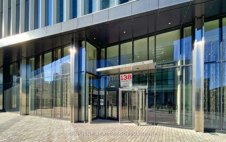 Property Photo:  138 Downes Street Ph212  ON M5E 0E4 