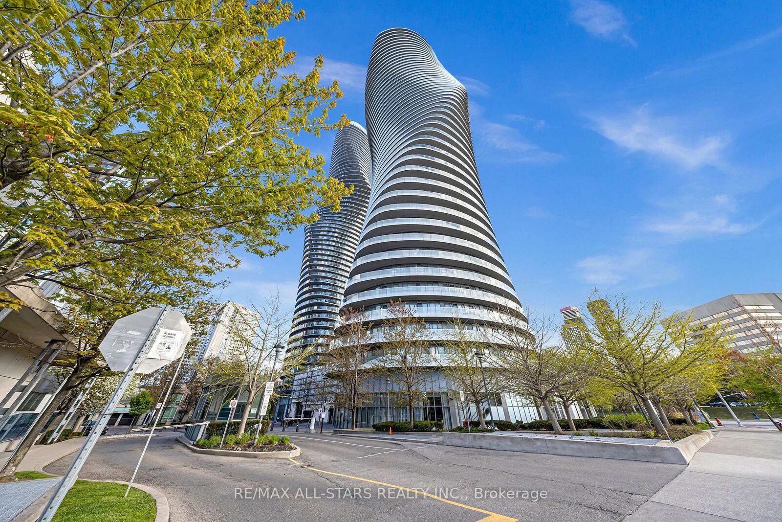 Property Photo:  50 Absolute Avenue 2705  ON L4Z 0A8 