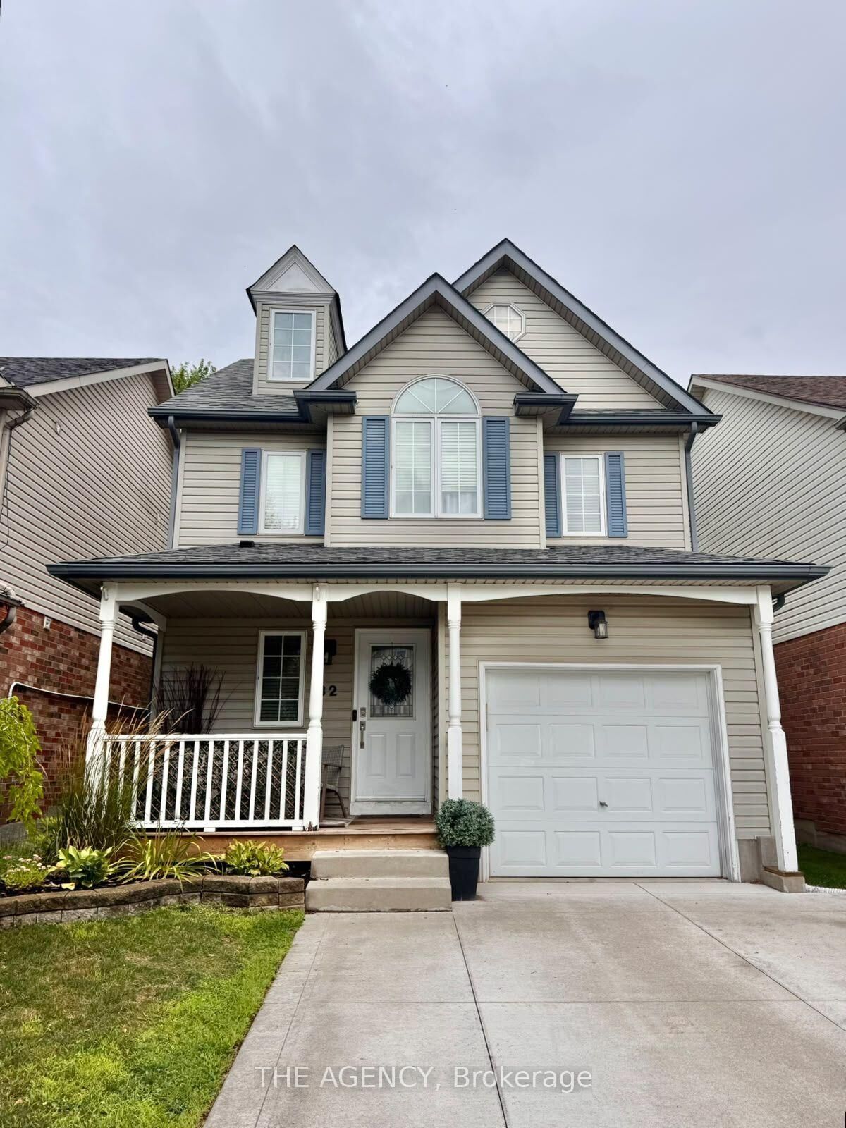 Property Photo:  32 Marcy Crescent  ON N3C 4H5 