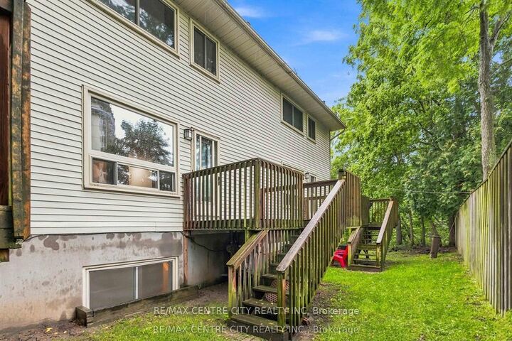 Property Photo:  683 Windermere Road 16  ON N5X 3T9 
