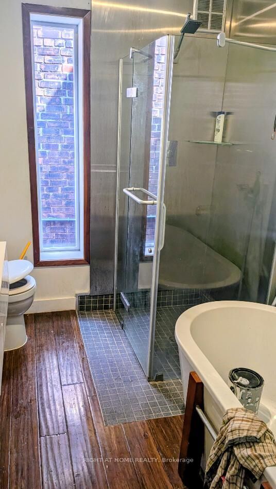 Property Photo:  160 Rosemount Avenue  ON M6H 2M9 