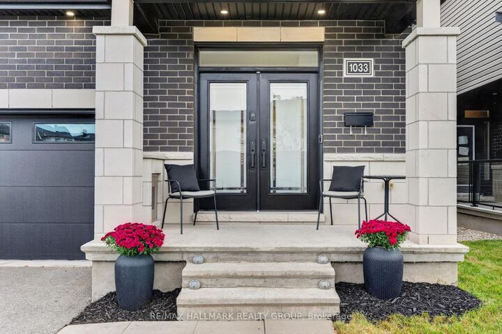 Property Photo:  1033 Hydrangea Avenue  ON K4M 0L4 