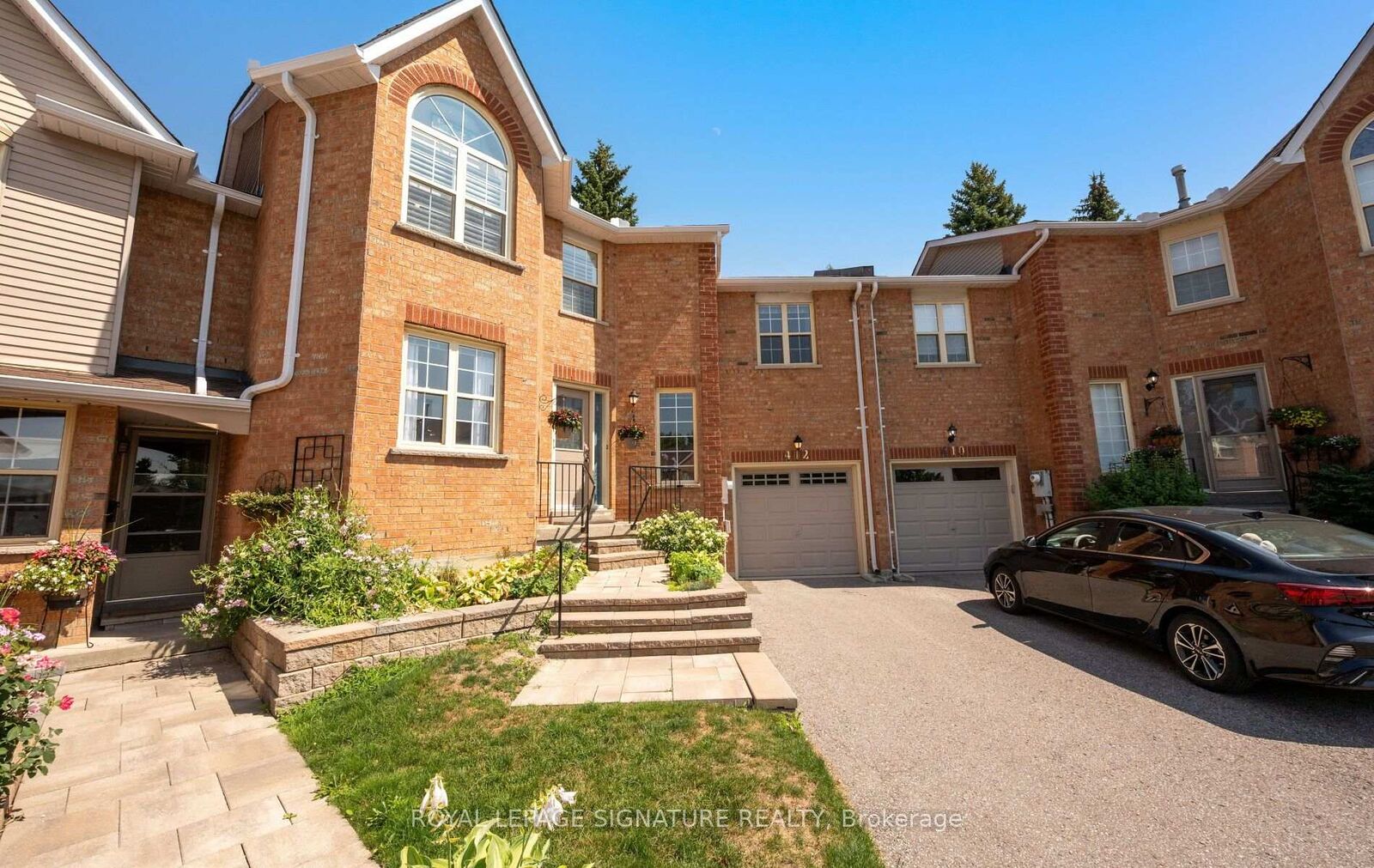 Property Photo:  412 Butler Court  ON L4G 6G8 
