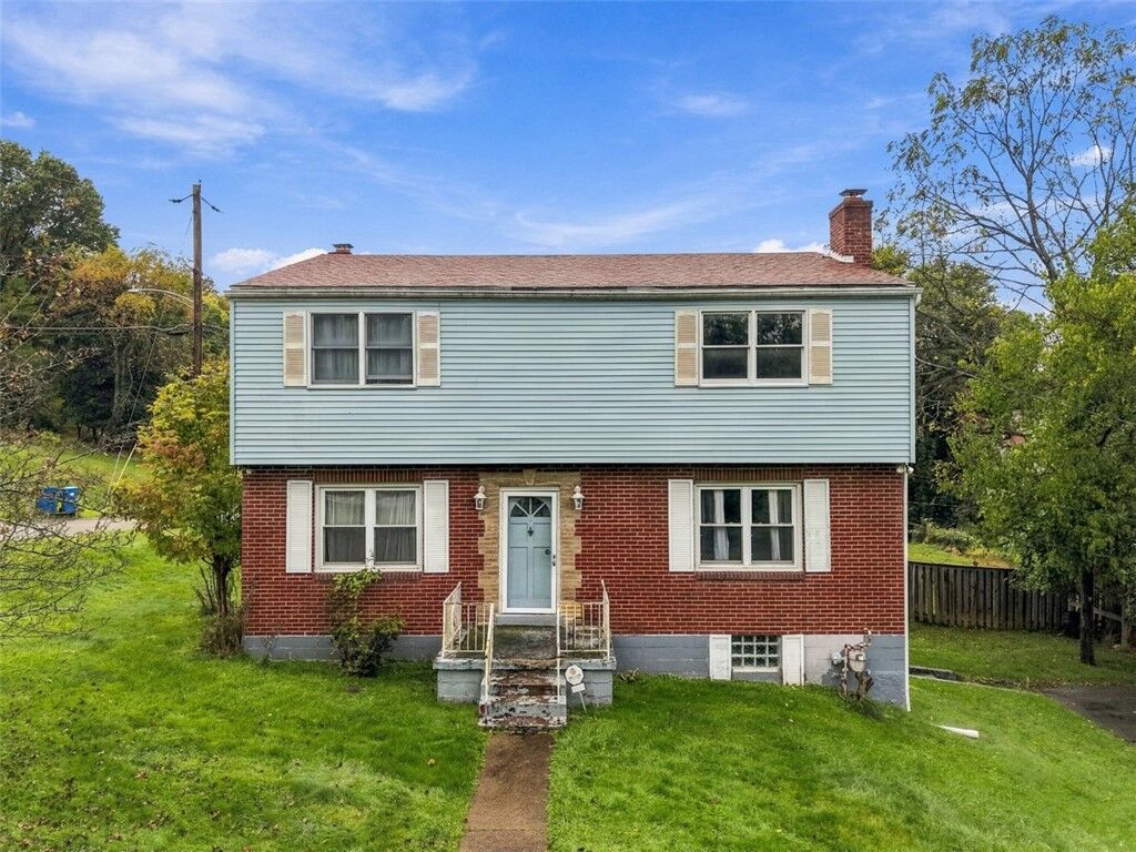 Property Photo: 179 Sycamore Dr PA 15235