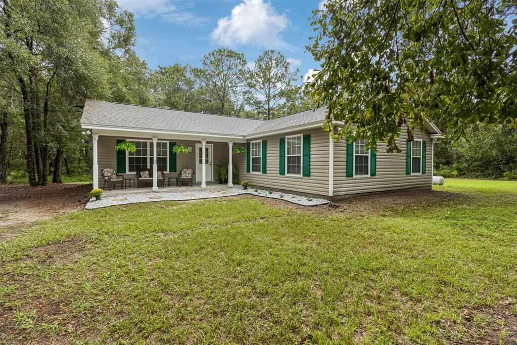 Property Photo:  86212 Bear Lane  FL 32097 