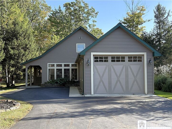 Property Photo:  5145 W Shorewood Drive  NY 14048 