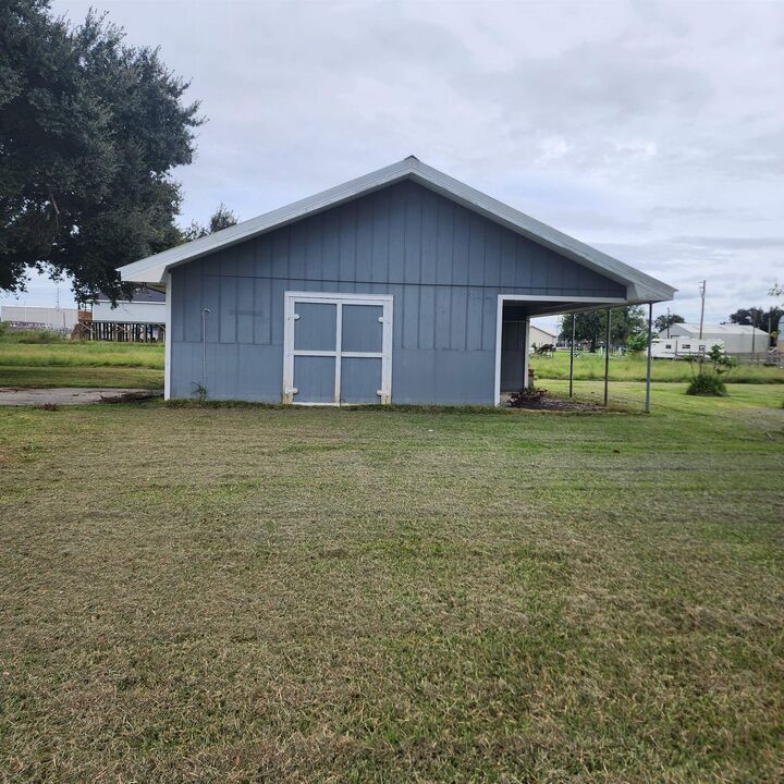 Property Photo:  444 Chester Lee Street  LA 70373 