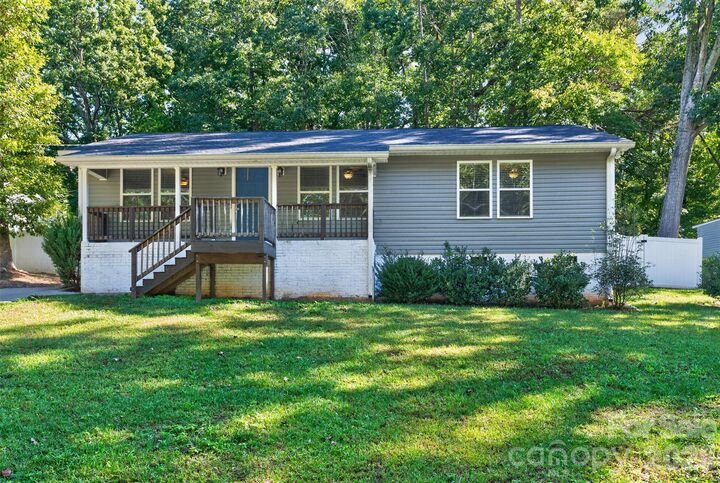 Property Photo:  3812 Branding Iron Drive  NC 28052 