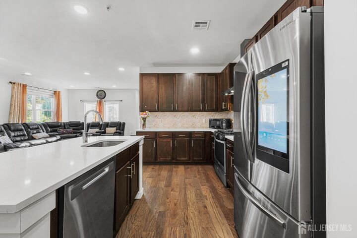 Property Photo:  724 Lorhan Drive  NJ 08854 