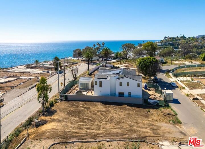 Property Photo:  17056 Livorno Dr  CA 90272 