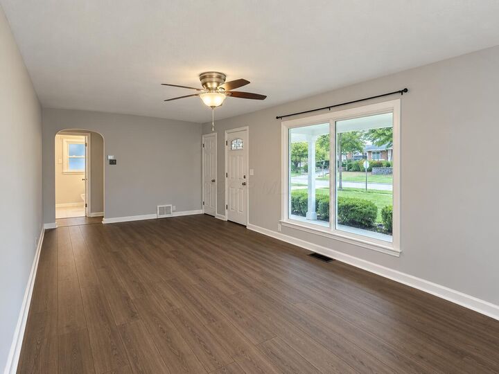 Property Photo: 1005 Eastern Avenue OH 44805
