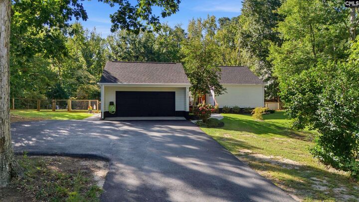 Property Photo:  321 Catawba  SC 29072-9571 