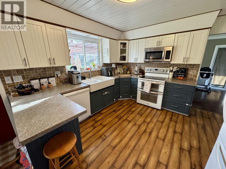 Property Photo: 590 Pigeon Avenue BC V2G 2A9