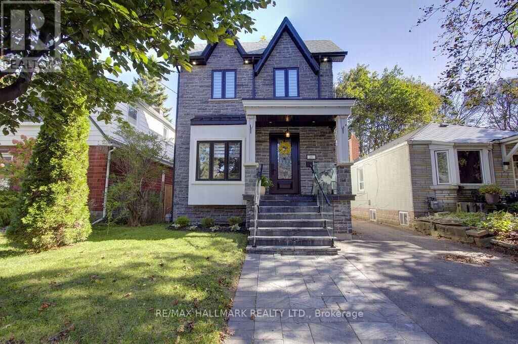 Property Photo:  281 Warden Avenue  ON M1N 2Z9 