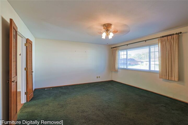 Property Photo: 467 Redbud Lane OH 45385