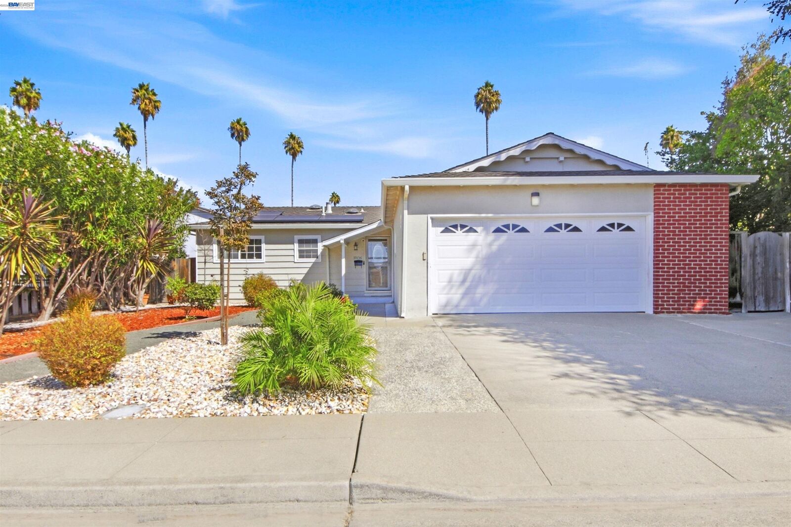 Property Photo: 39656 Iolani Ct CA 94538