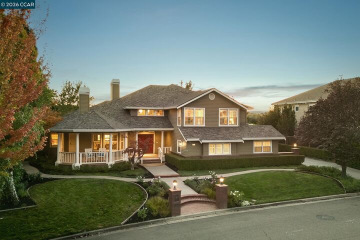 Property Photo:  11 Hunters Ter  CA 94506 