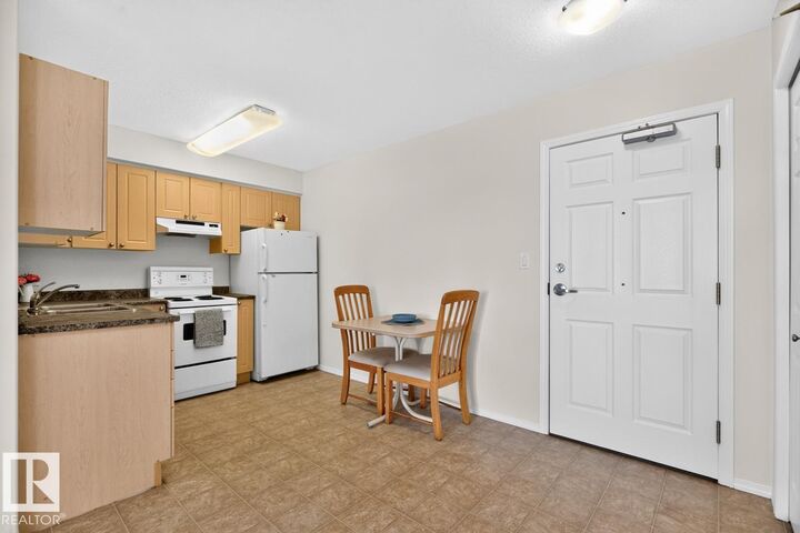 Property Photo: 8802 Southfort 323 AB T8L 4R6