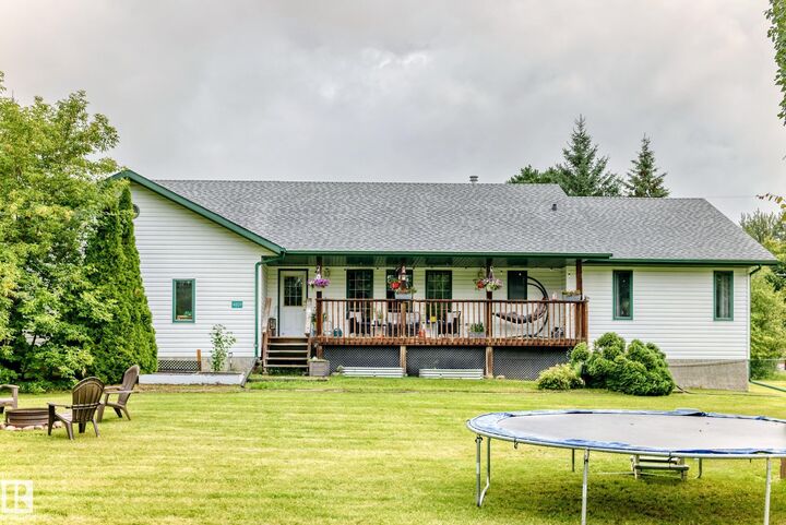 Property Photo: 4809 51 Street AB T0G 1H0