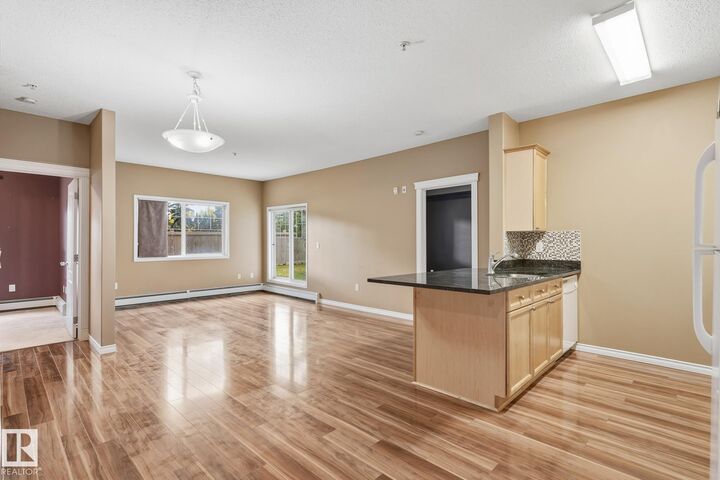 Property Photo:  16715 100 Avenue NW 102  AB T5P 4Z5 