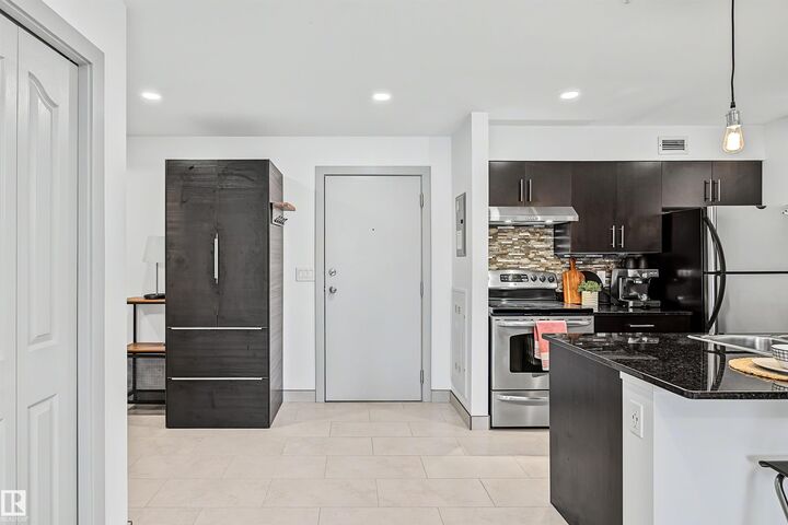 Property Photo:  530 Watt Boulevard SW 204  AB T6X 1P7 