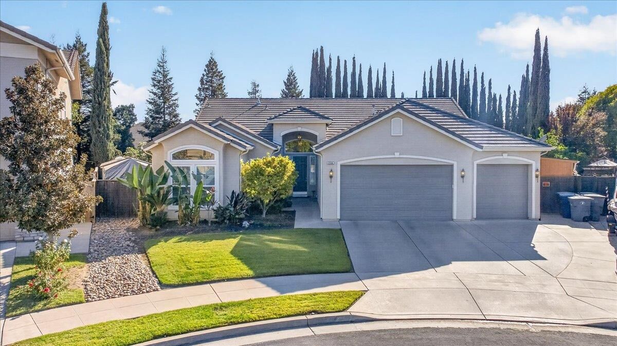 Property Photo:  3144 Rall Avenue  CA 93619 