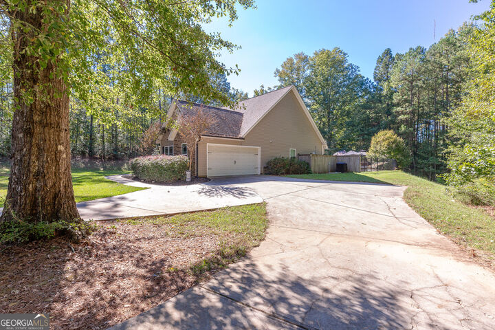 Property Photo:  2828 Martin Mill Road  GA 30263 