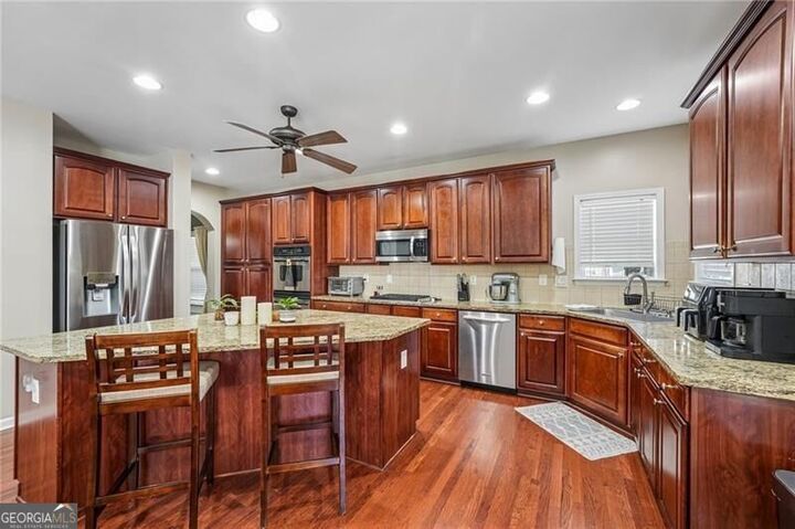 Property Photo: 3130 Bunting Run GA 30041