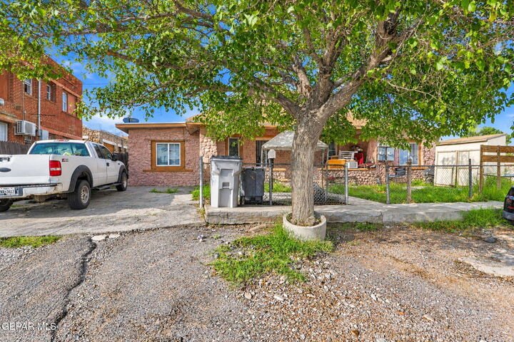 Property Photo:  2905 Jefferson Avenue  TX 79930 