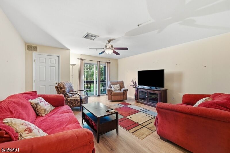Property Photo:  714 Cannella Way 714  NJ 07457 