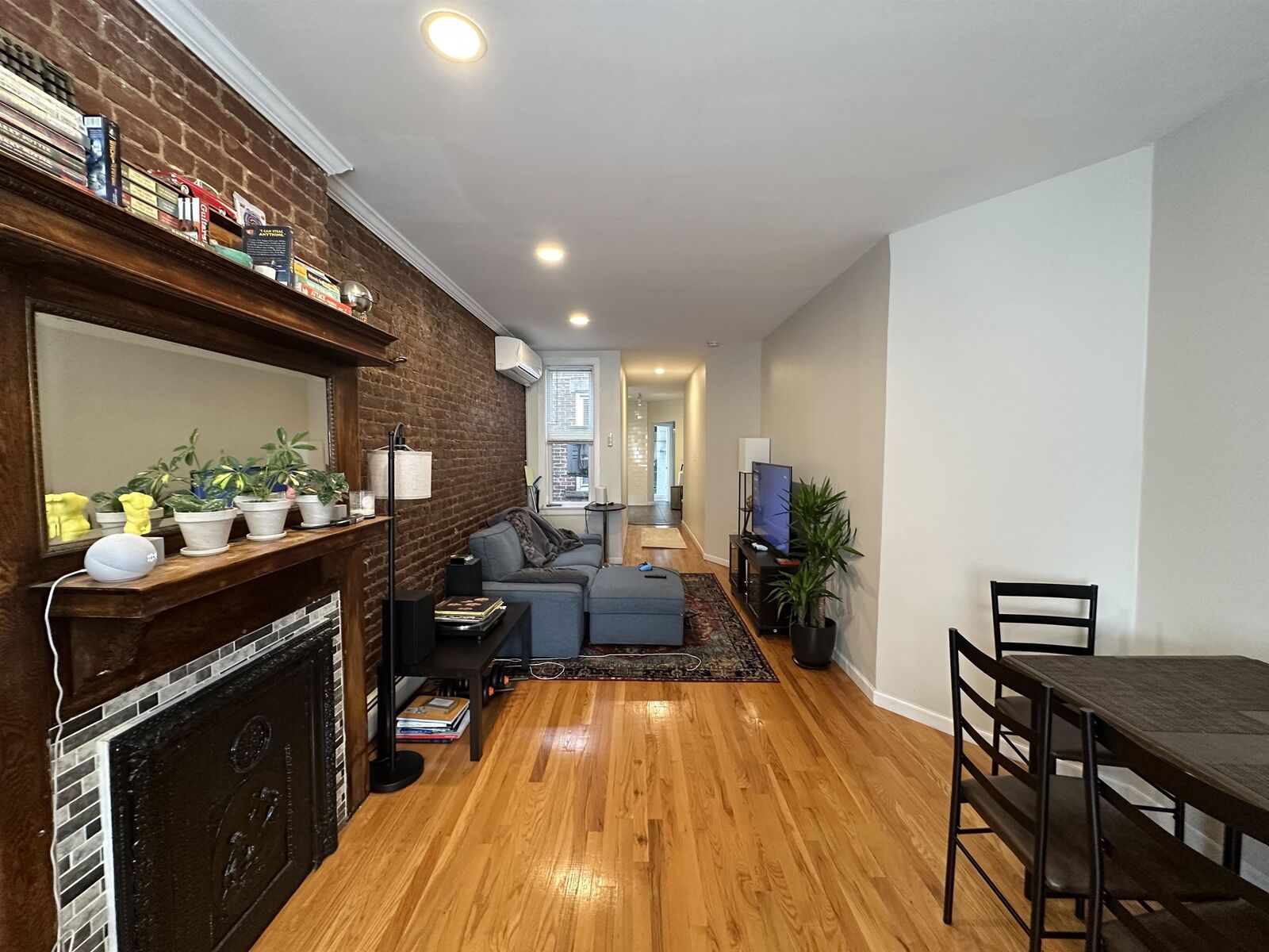 Property Photo:  203 Ogden Ave 5  NJ 07307 