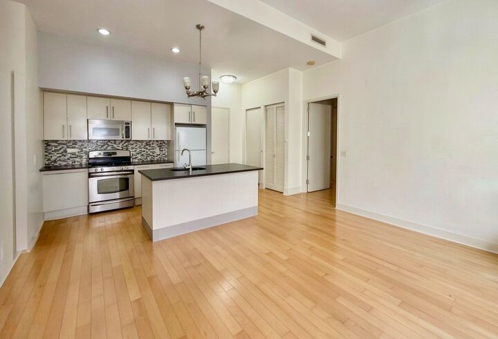 Property Photo: 4 Beacon Way 324 NJ 07302