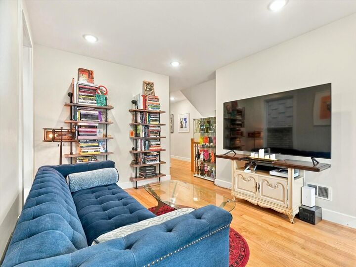 Property Photo:  152 Beach St 1  NJ 07307 