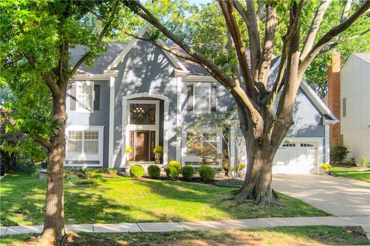 Property Photo: 5418 W 131st Terrace KS 66209