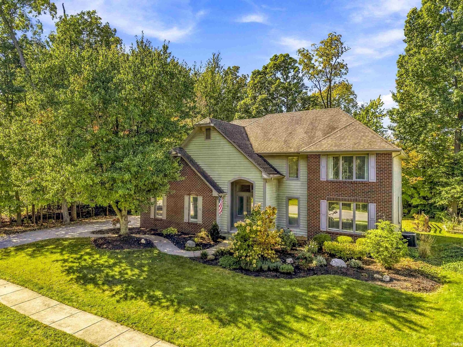 Property Photo: 1814 Grey Birch Road IN 46814-9525