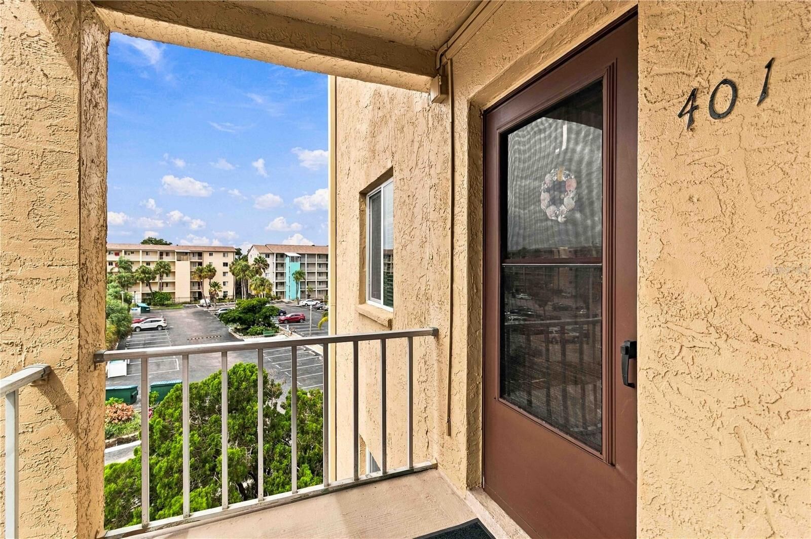 Property Photo:  3617 Lake Bayshore Drive 401  FL 34205 