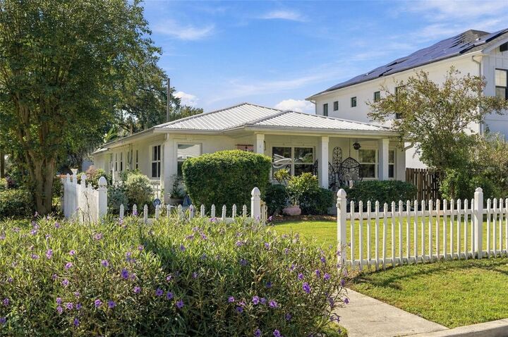 Property Photo:  4200 W Empedrado Street  FL 33629 