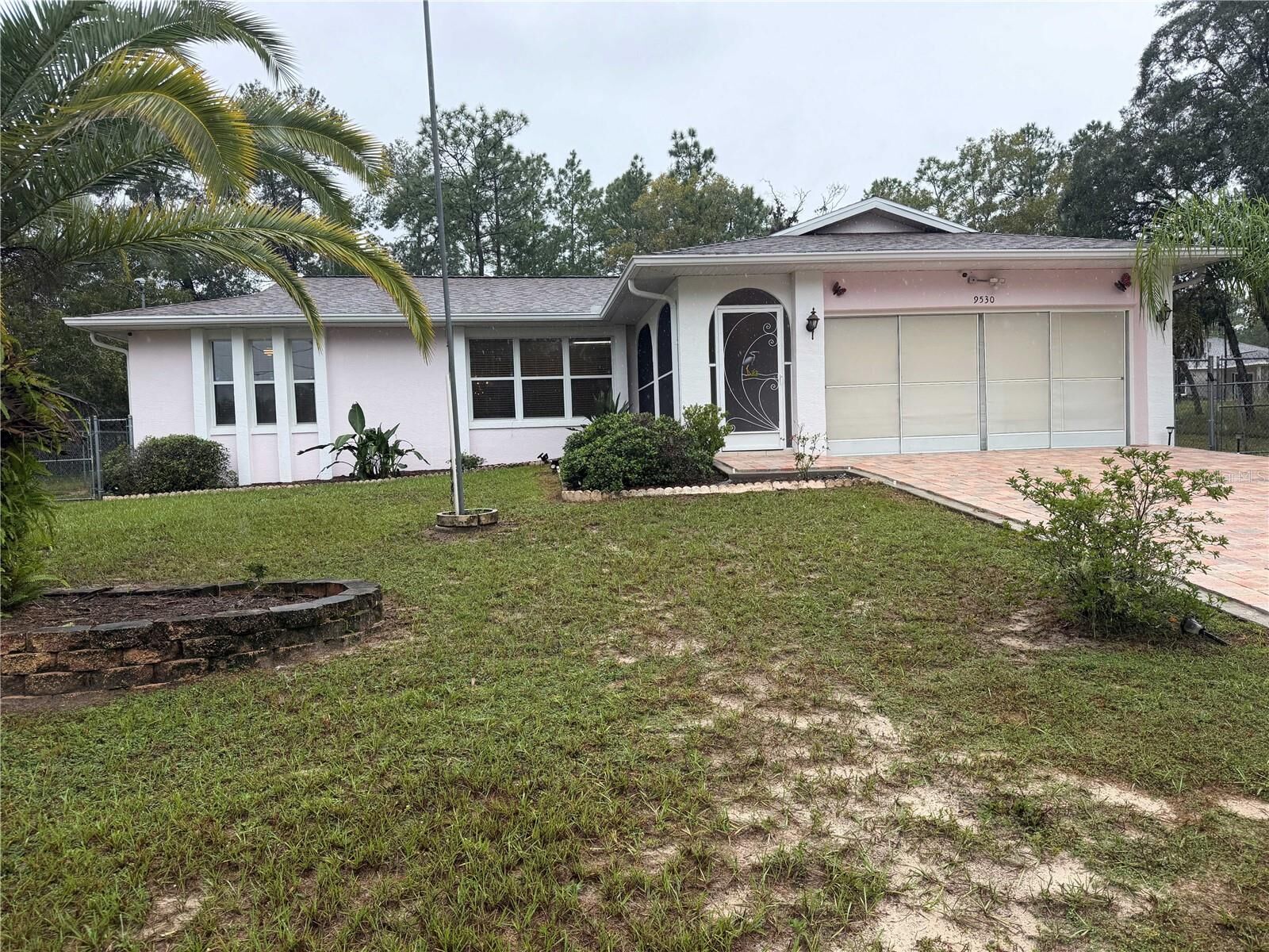 Property Photo: 9530 N Akola Way FL 34434
