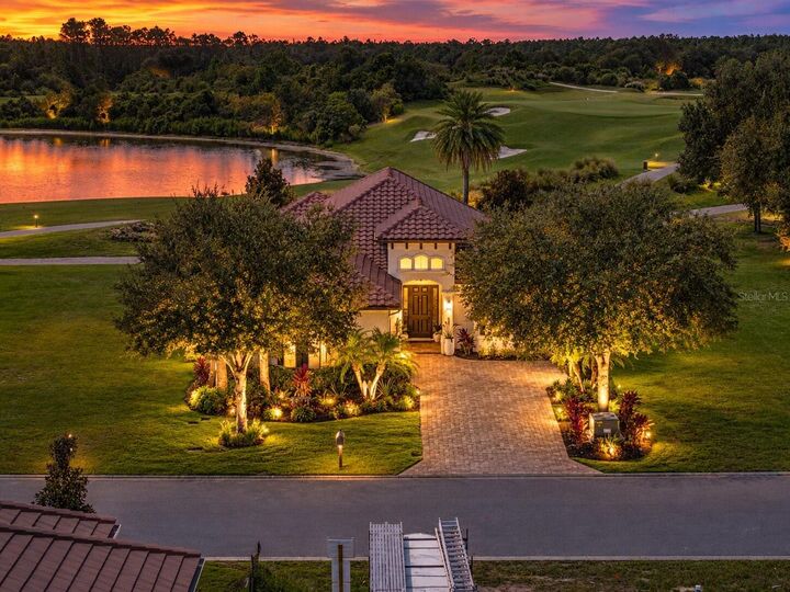 Property Photo:  189 Aspen Way  FL 32137 