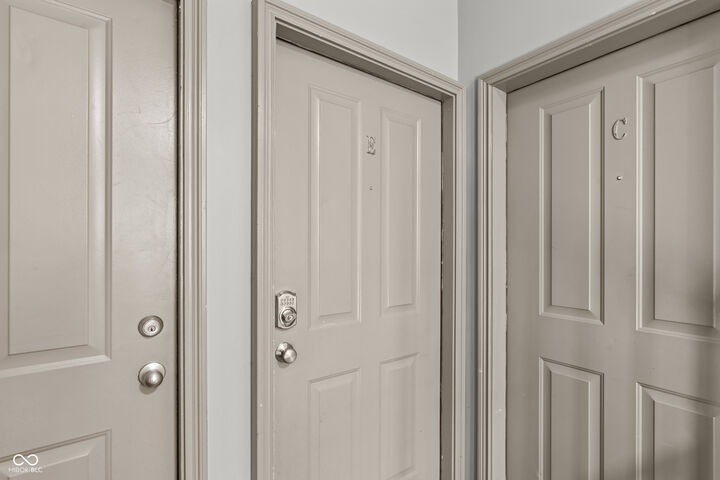 Property Photo: 226 N Cleveland Street 226E IN 46204
