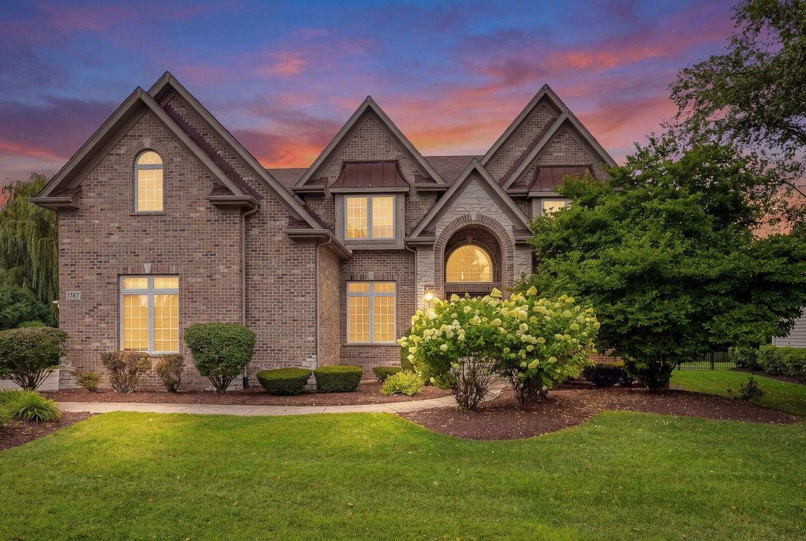 Property Photo:  4767 Sassafras Lane  IL 60564 