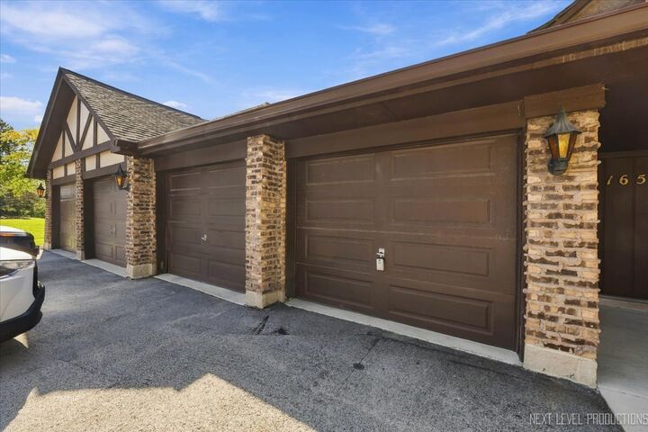 Property Photo: 1654 Dover Court A IL 60189