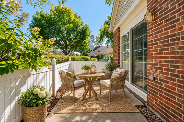 Property Photo: 20921 W Blossom Lane IL 60544